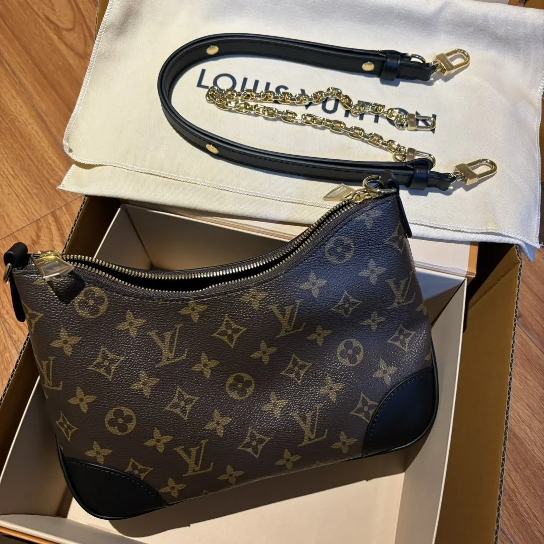Monogram Bucket Bag Casual Leather