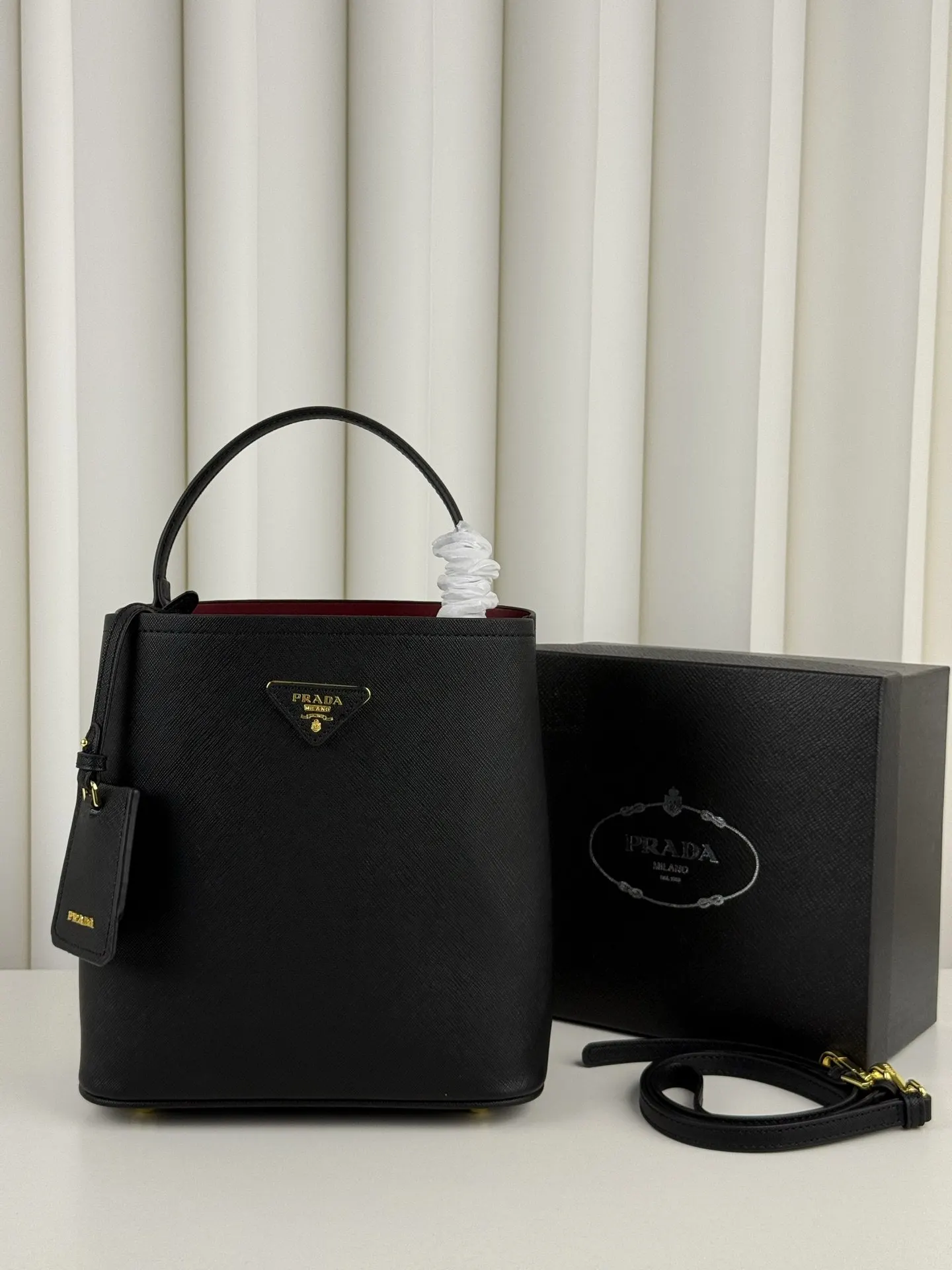 拼色 牛皮 Double Saffiano 拼色 水桶包 休閒水桶款