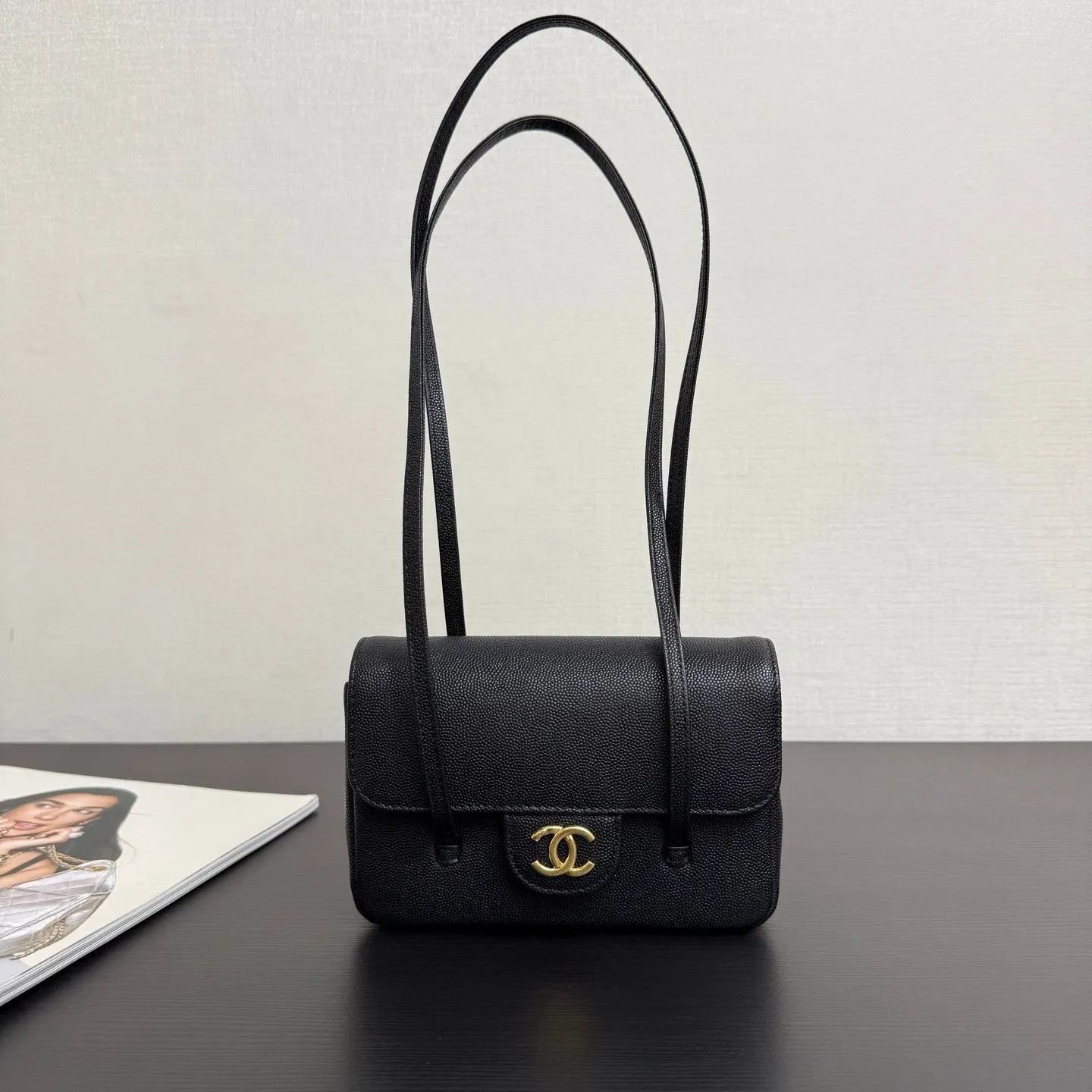 黑色 Jennie同款preppy coco 單肩包 这只 日常單肩背款