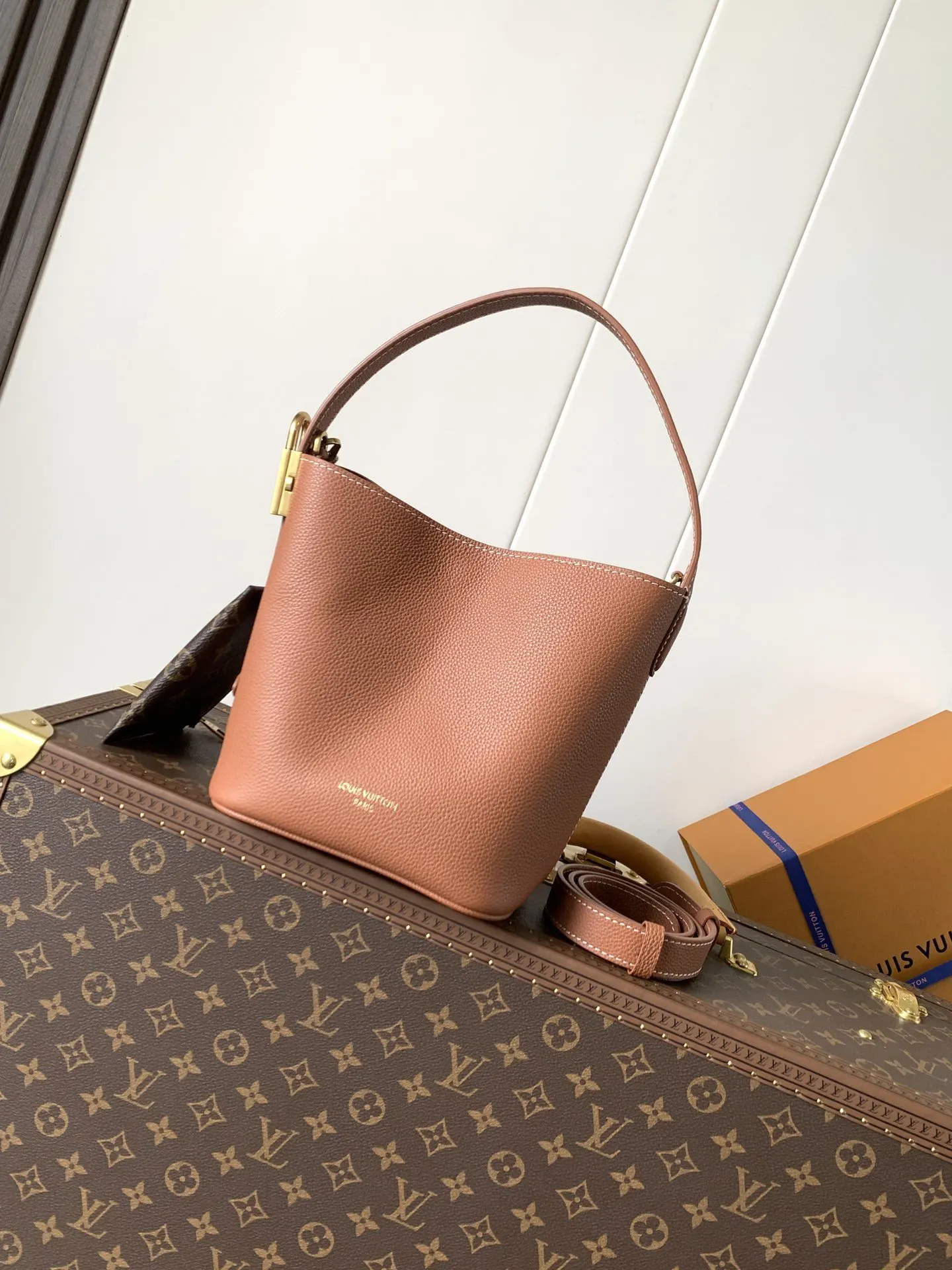 LV 黑色 棕色 牛皮 收納包 旅行收納款