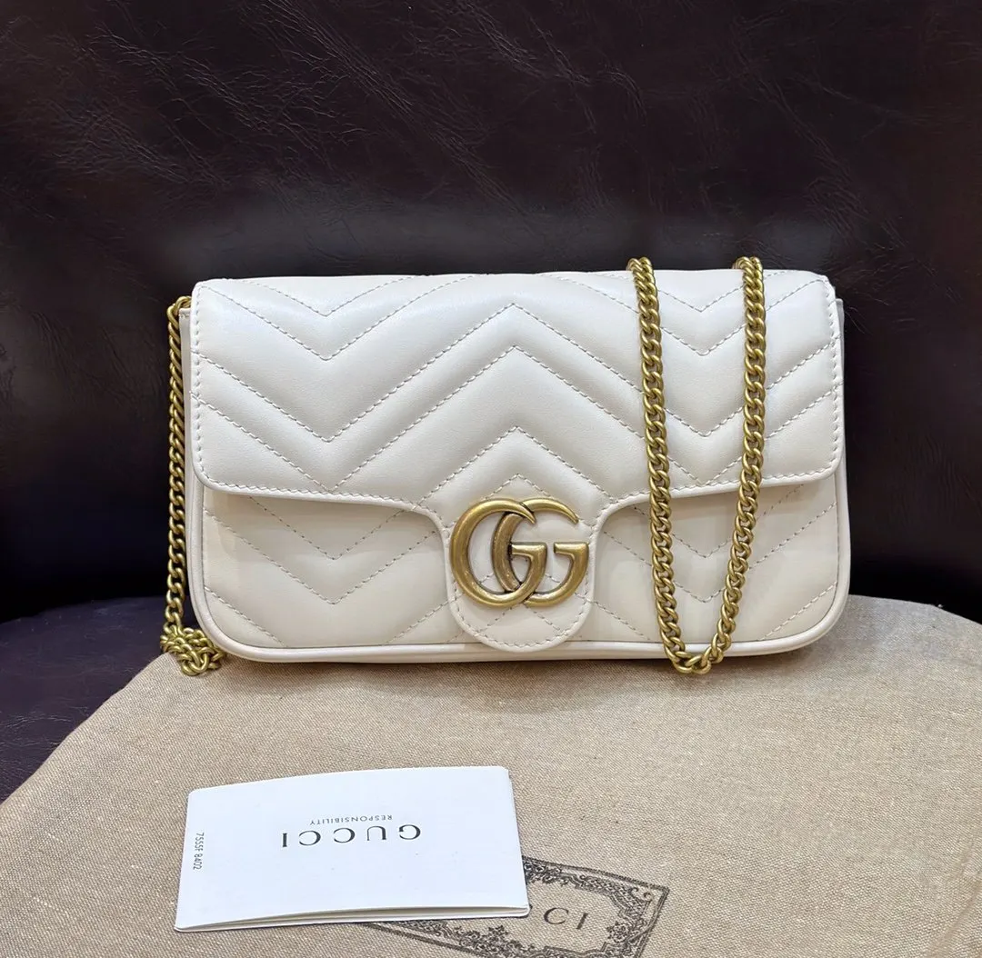 Gucci 牛皮 錢包 精選款