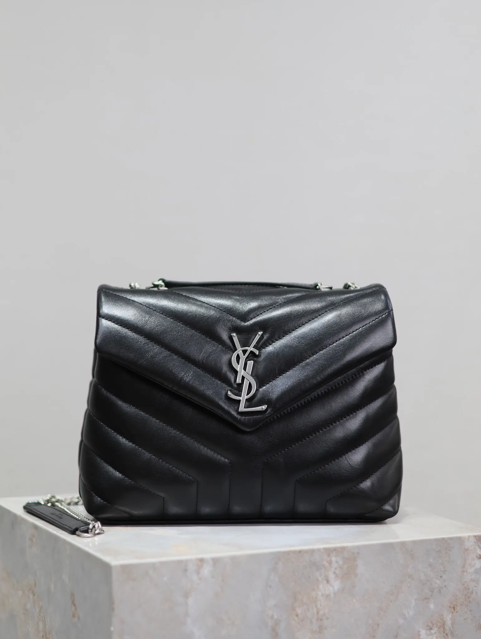 Black Crossbody Bag Lightweight Classic Leather
