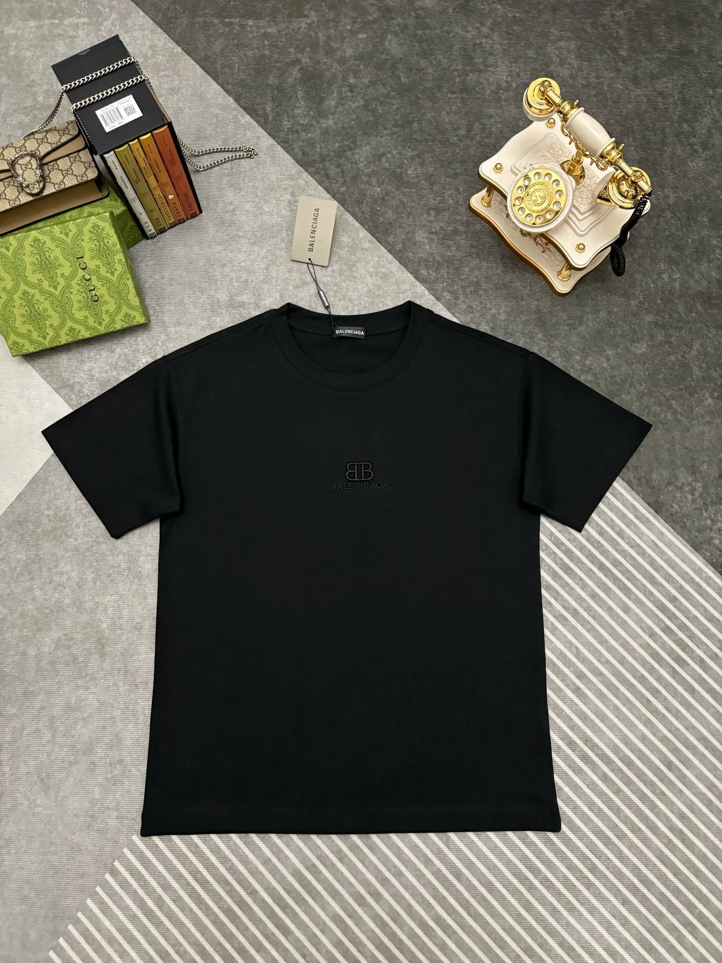 Balenciaga 黑色 Logo 字母 短袖T恤 街頭休閒款