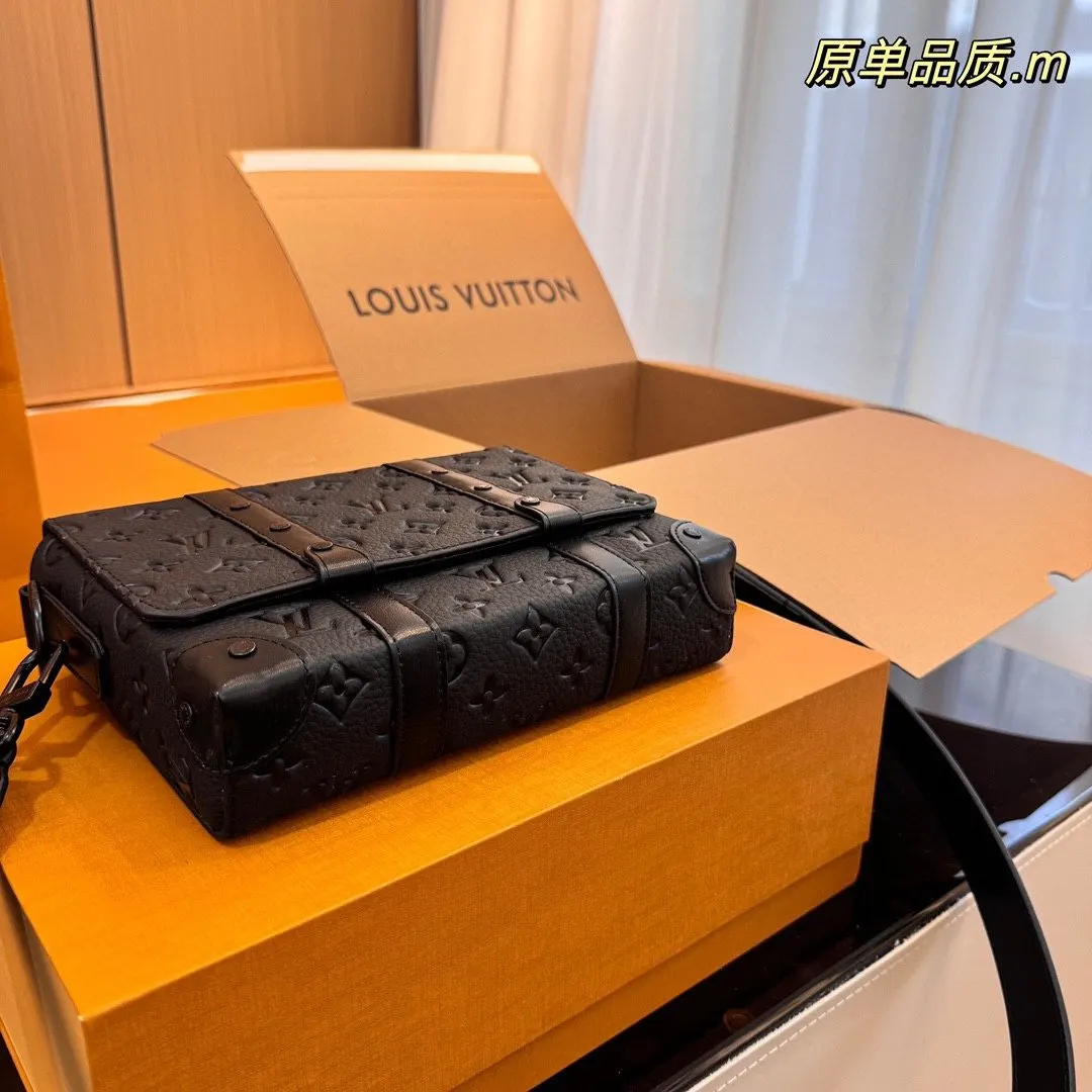 小牛皮 商务工作中的理想伴侣 包包单肩斜挎包大容量工装包 好 轻便斜挎款