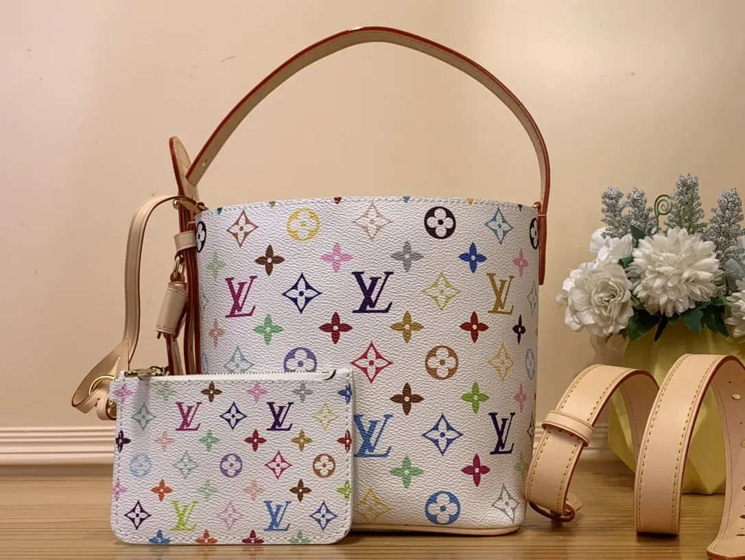 LV 牛皮 tm all in bb 手袋 白 斜挎包 轻便斜挎款