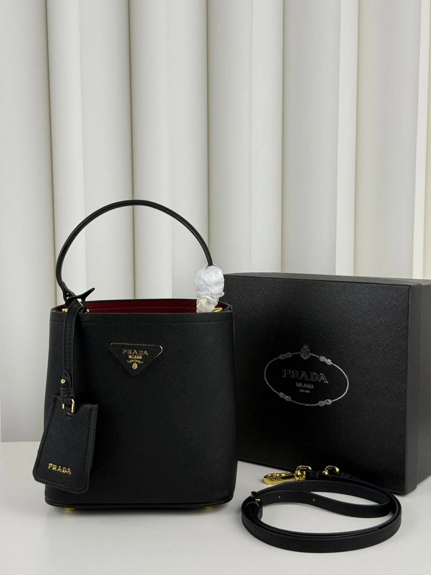 拼色 牛皮 Double Saffiano 拼色 水桶包 休閒水桶款