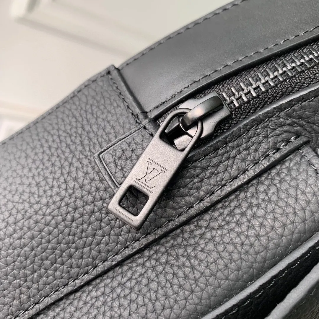 LV 牛皮 雙肩包 实用雙肩款