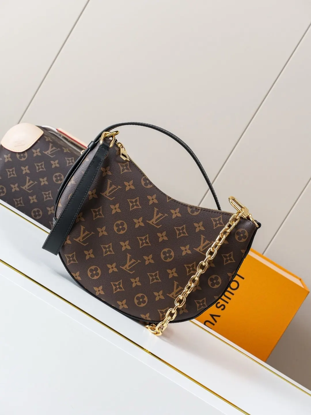 Monogram Chain Bag Leather