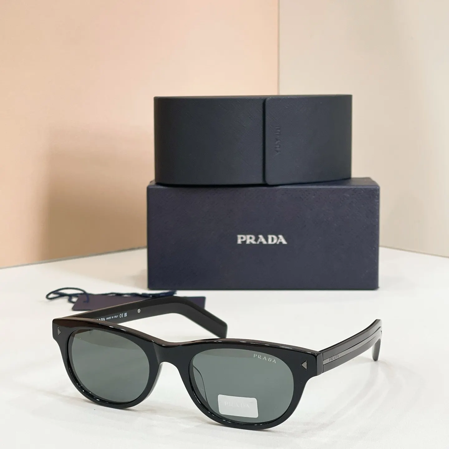 Prada Fashion Item Fashion