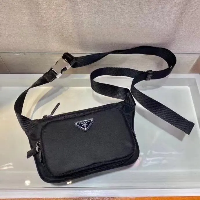 PRADA 2VH128 腰包 輕便实用款