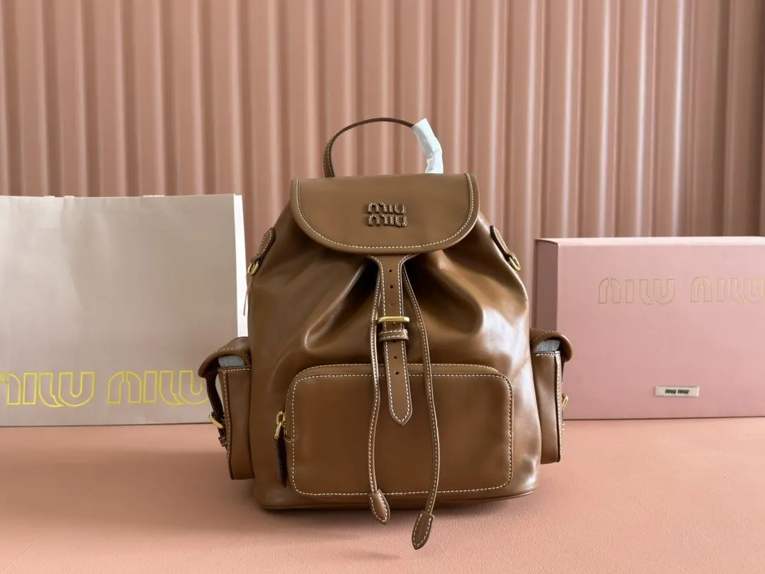 Miu 小牛皮 雙肩包 实用雙肩款