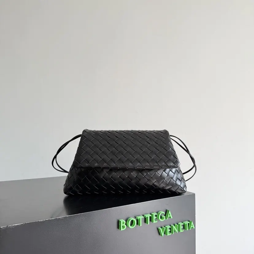 Bottega Veneta 皮革 手拿包 精致手拿款