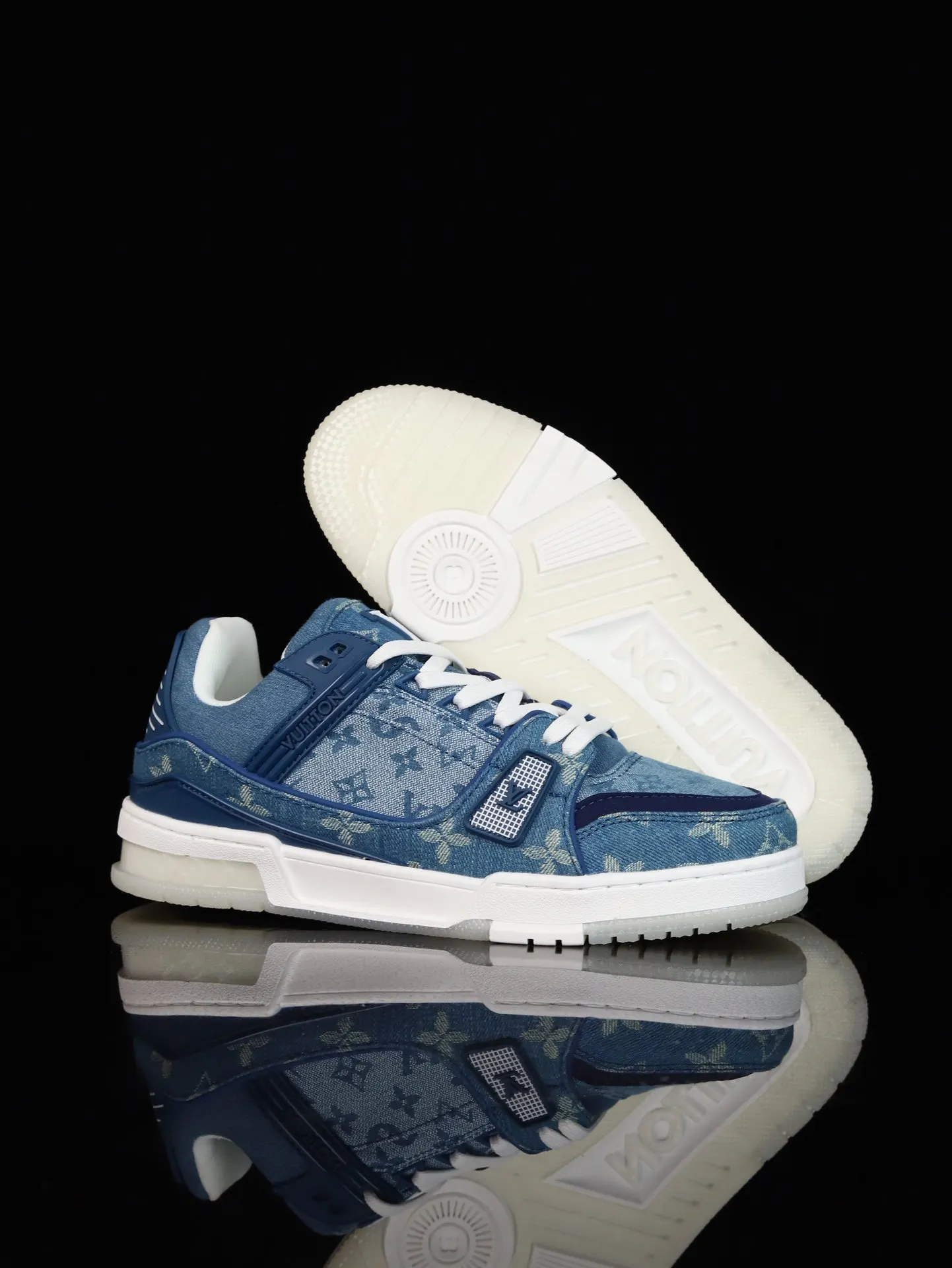 LV Sneakers Casual Versatile