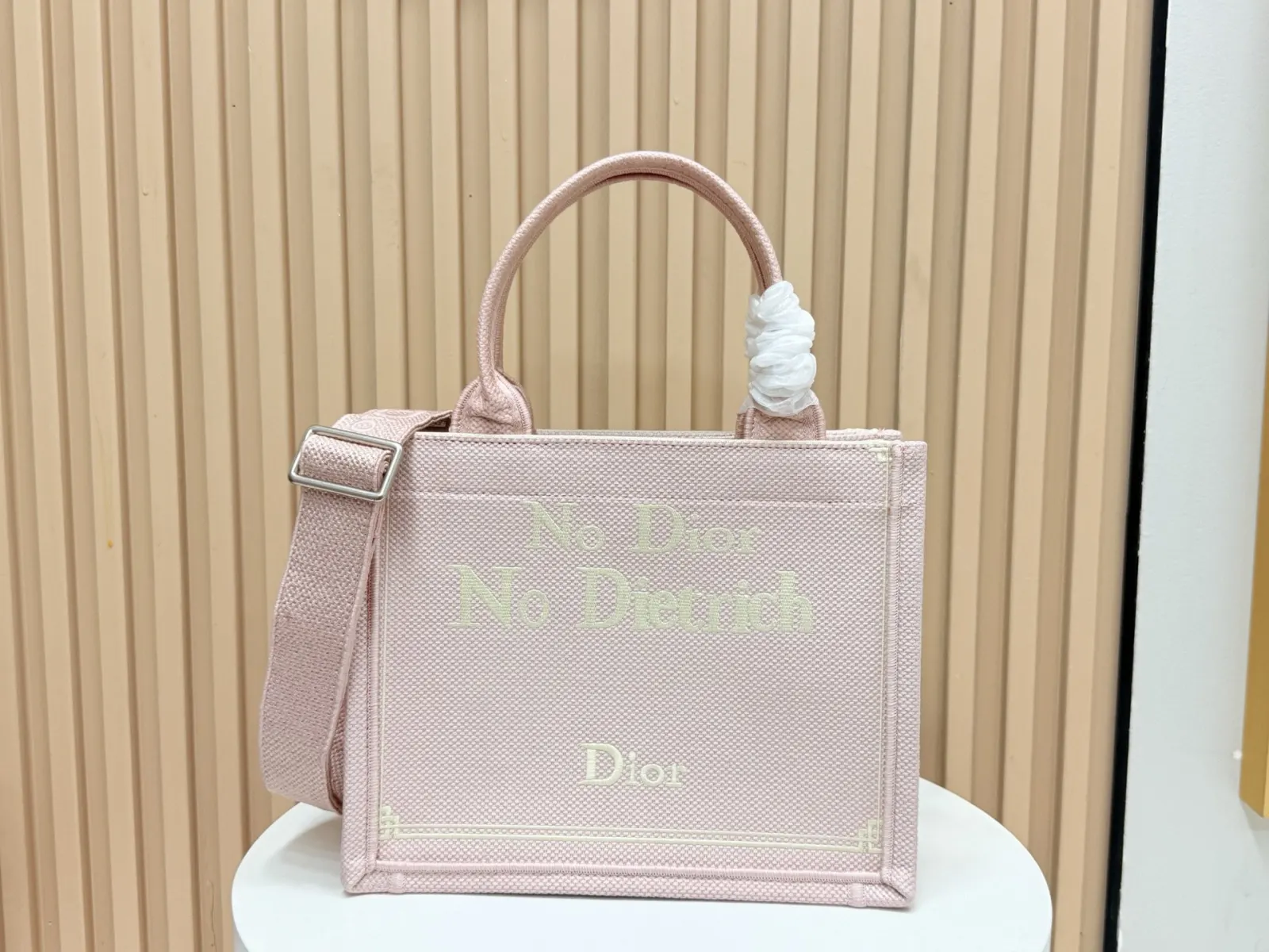 Dior Book Tote 帆布托特包 大容量通勤款