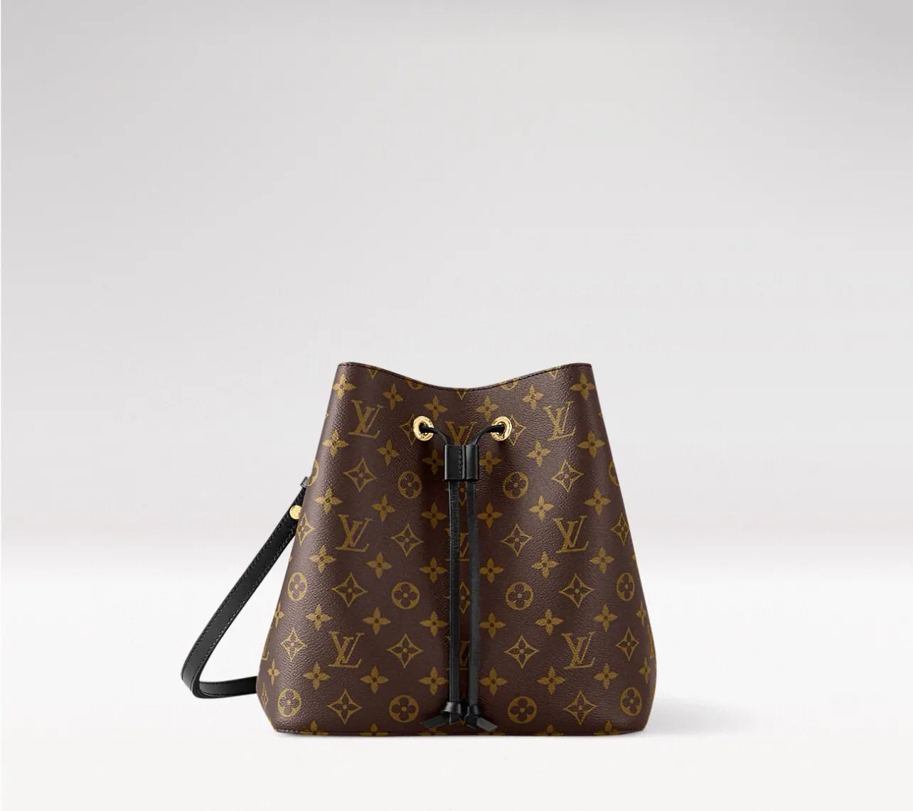LV 牛皮 Mo涂层帆布一光滑牛皮饰边一超细纤维内 水桶包 休閒水桶款