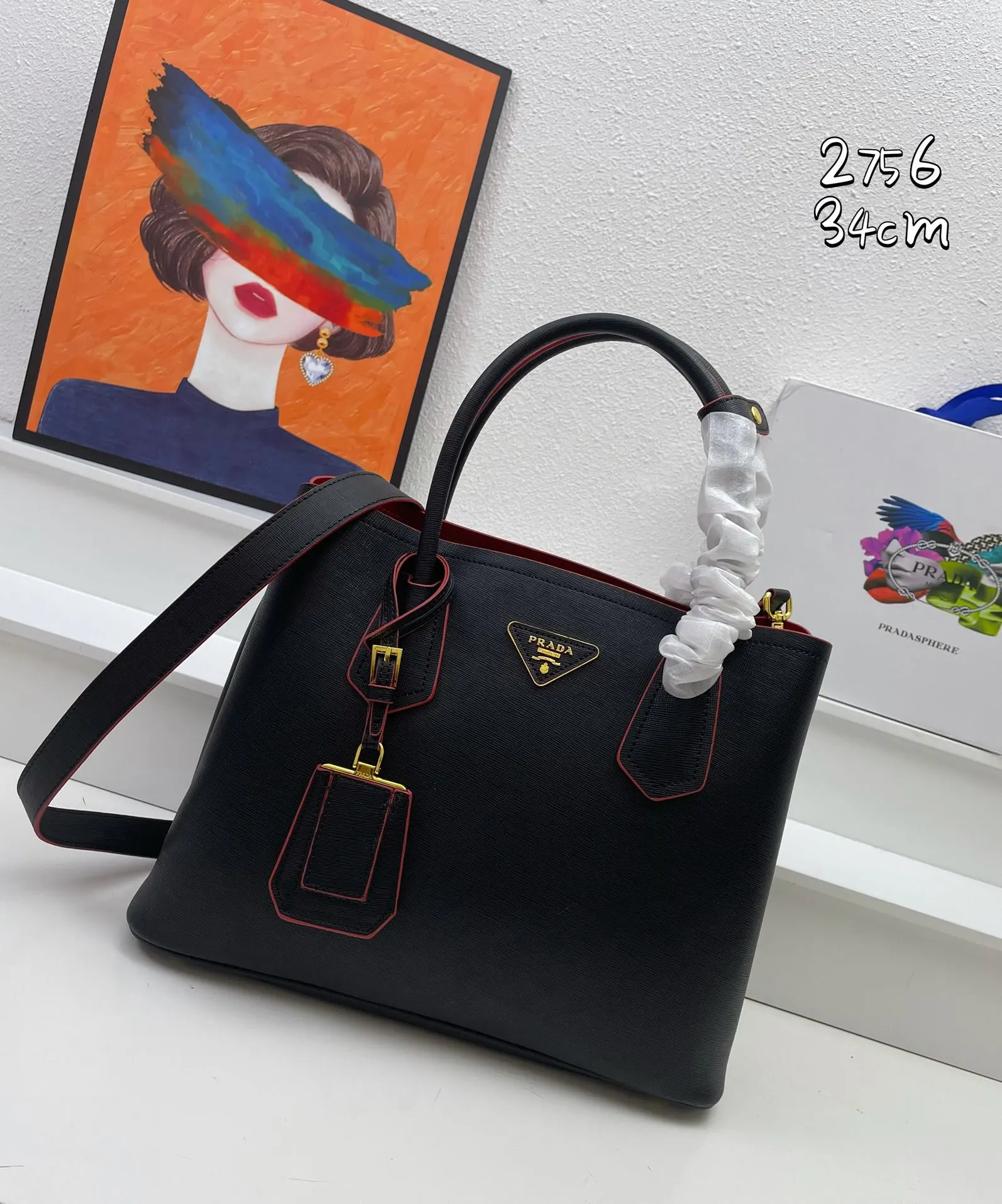 PRADA Saffiano十字纹牛皮 购物袋 輕便实用款