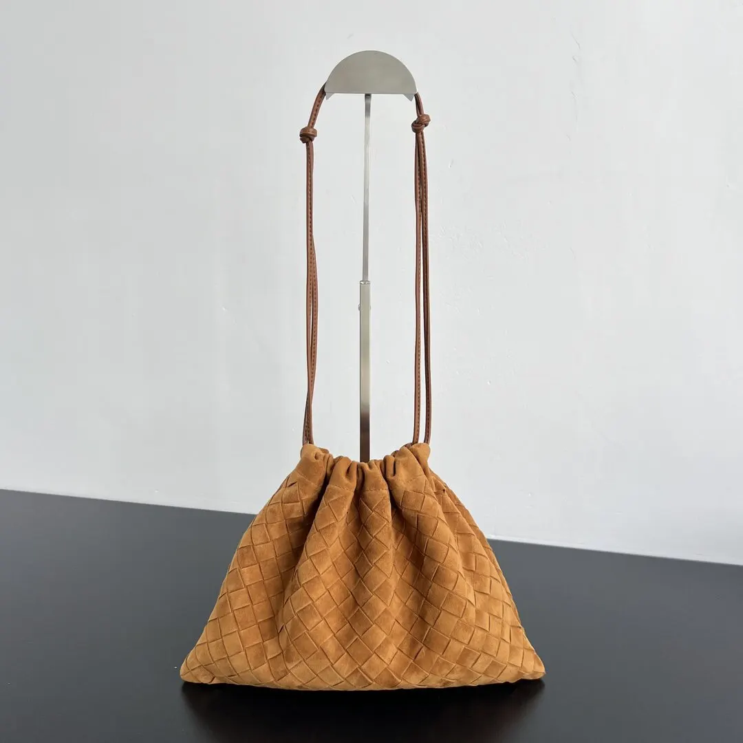 Bottega Veneta 牛皮 腋下包 復古腋下背款