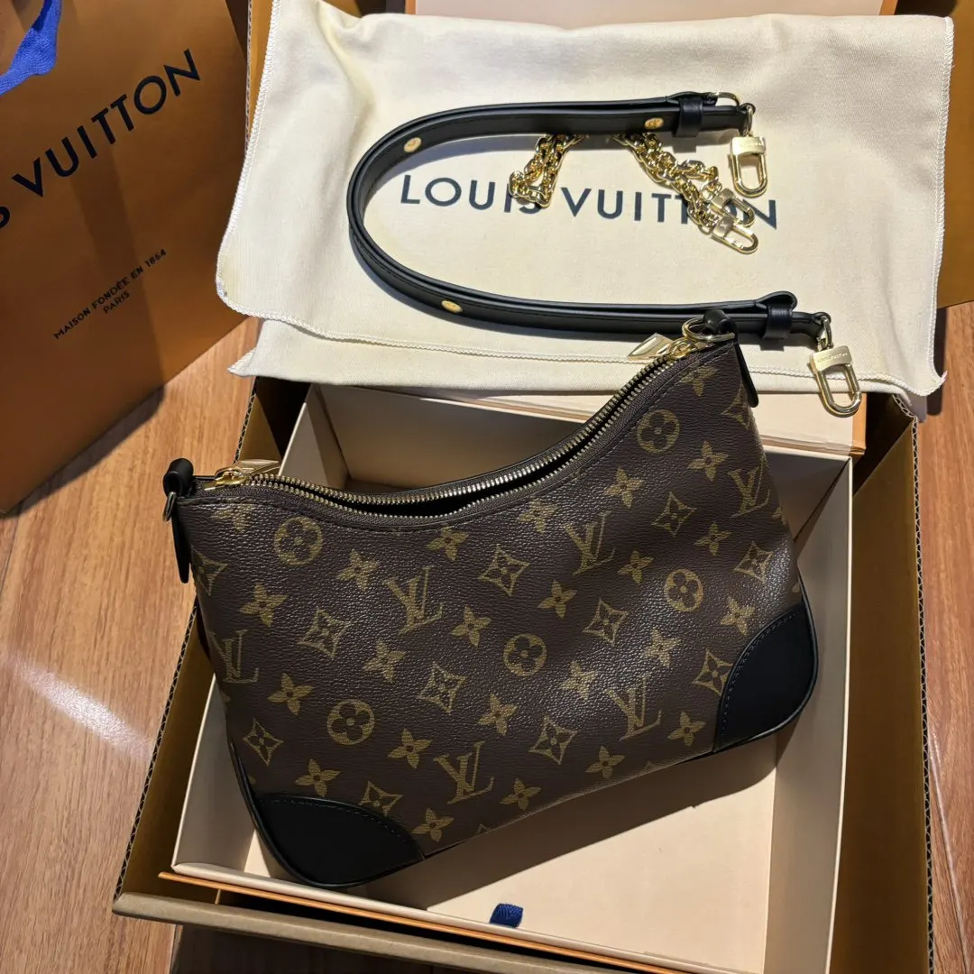 Monogram Bucket Bag Casual