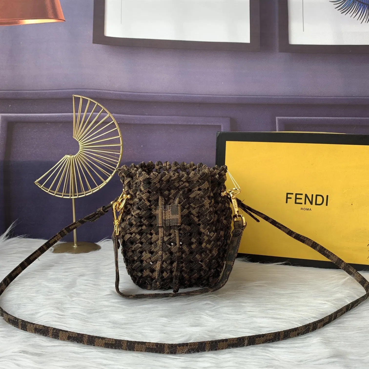 Fendi 水桶包 休閒水桶款