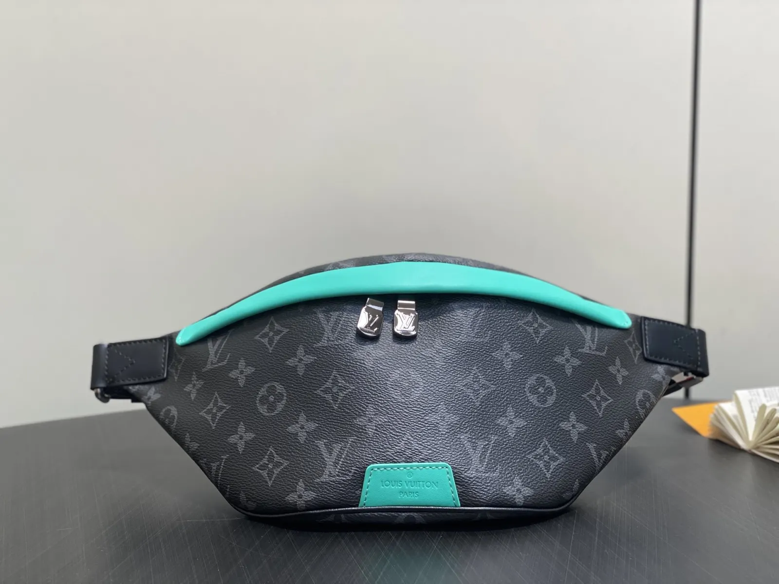 Green Crossbody Bag Lightweight Canvas