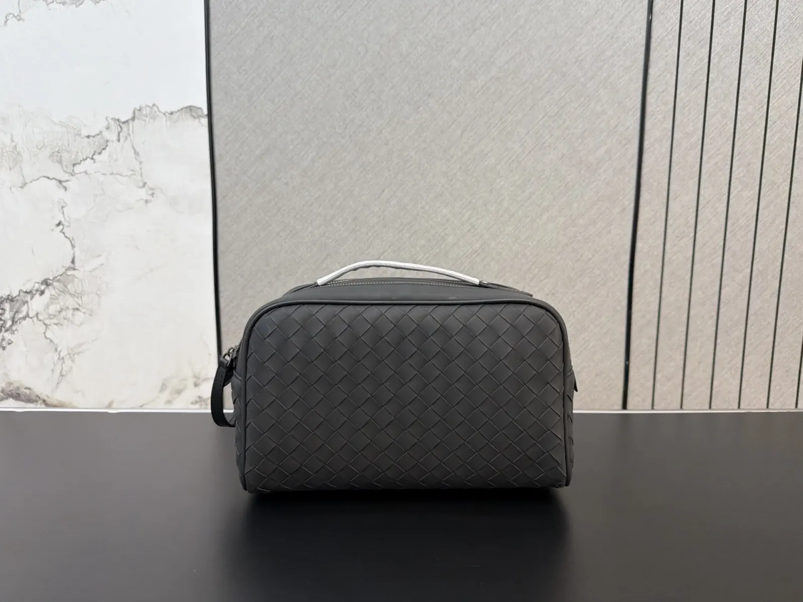 Bottega Veneta 牛皮 手拿包 精致手拿款