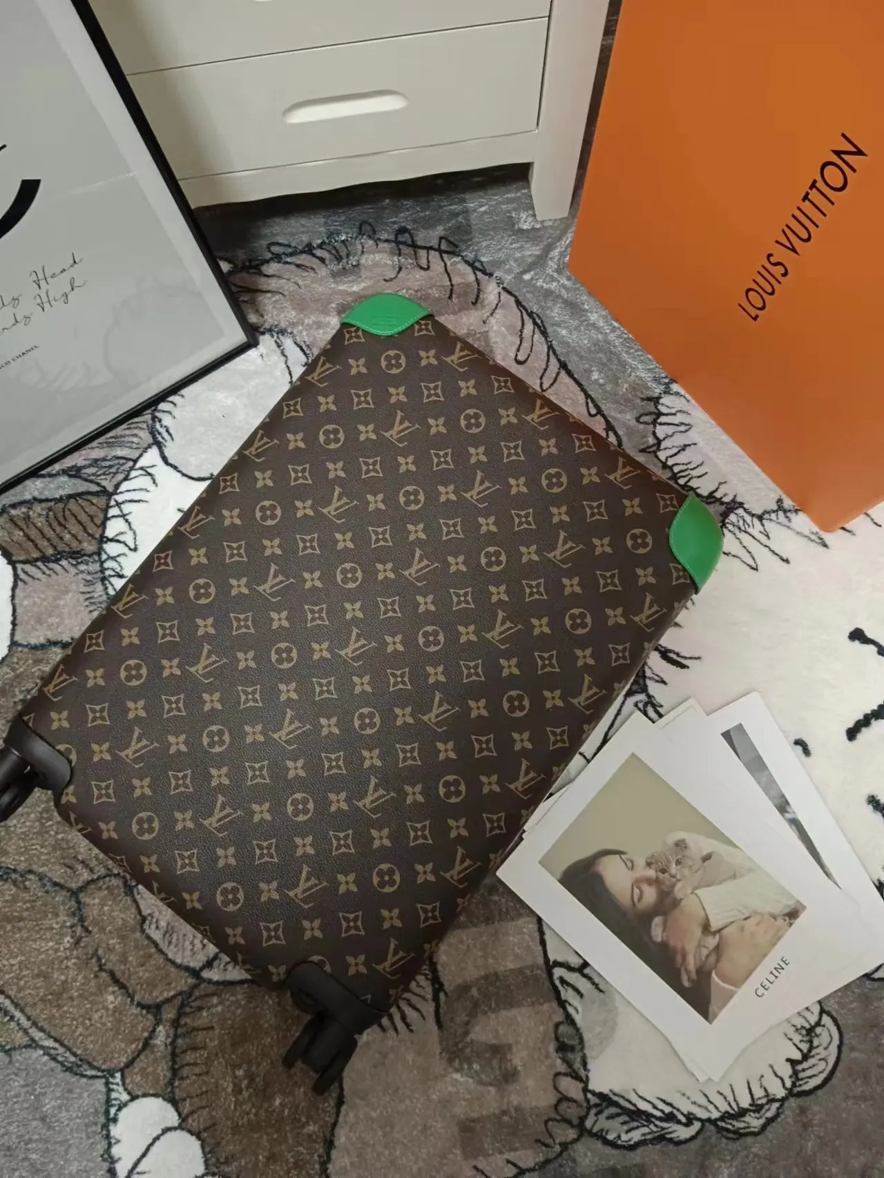 老花 綠色 新顏色 老花 綠色包脚 新顏色 老花 綠色包脚 行李箱 旅行拉杆款 輕便出行款