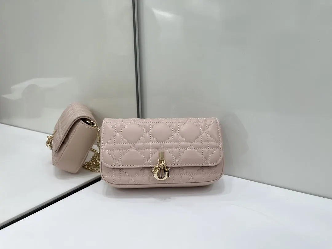 Dior Lady 羊皮 鏈條包 精致鏈條款