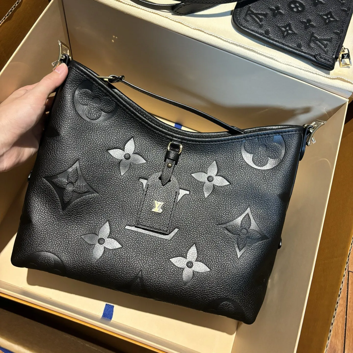 CarryAll 黑色 水桶包 休閒水桶款