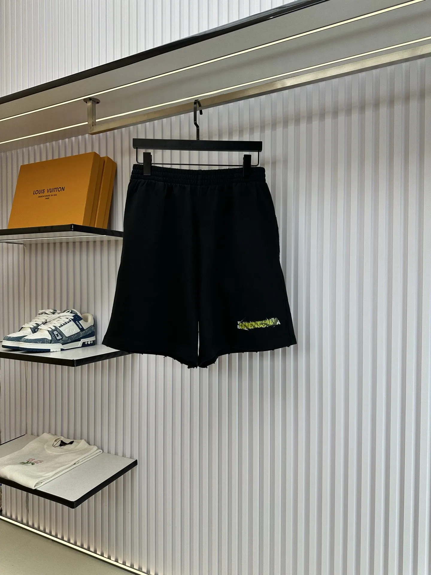Balenciaga Black Cotton Shorts Loose Casual Style