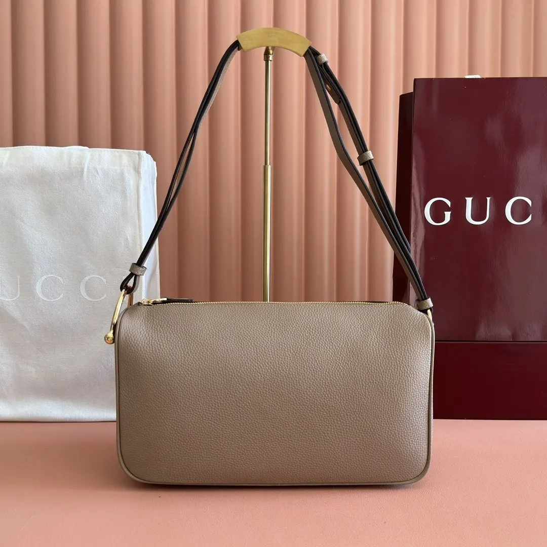 Gucci 白色 金色 牛皮 腋下包 復古腋下背款
