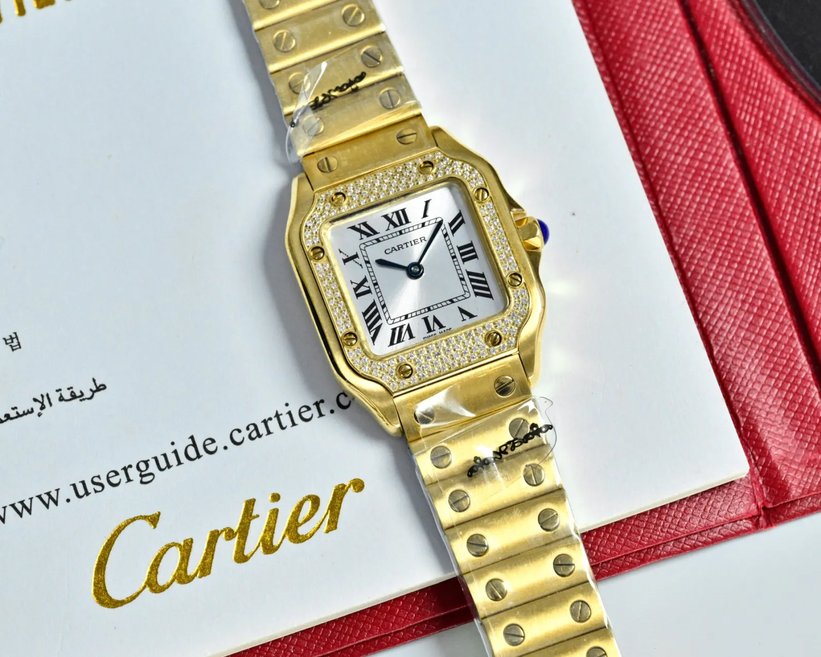 Cartier 表径 女 × 表壳材质 精钢 手錶 經典腕表款