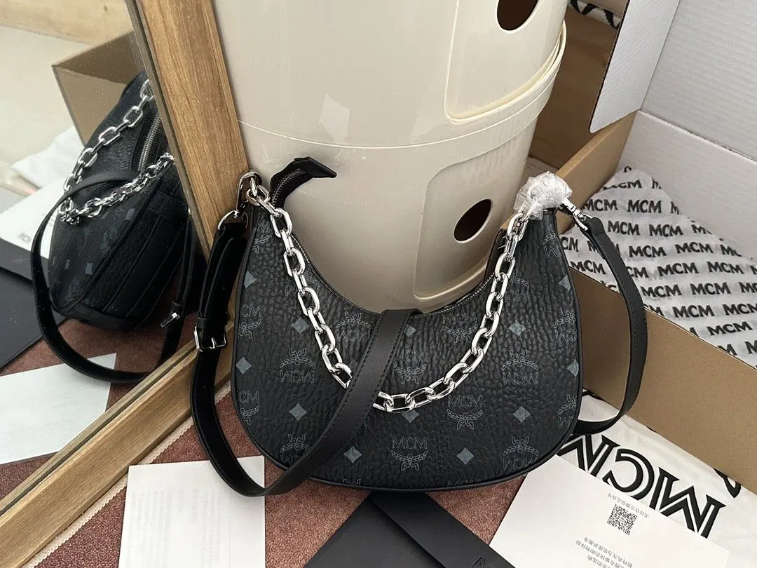 Black Hobo Shoulder Bag Vintage Leather