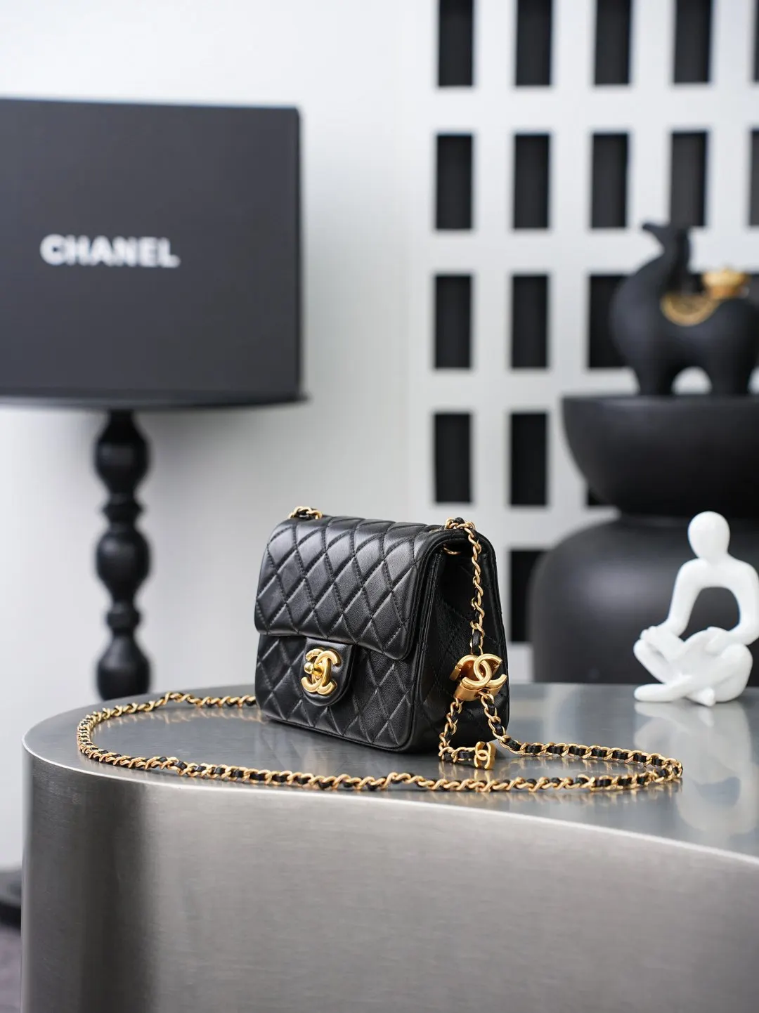 Black Chain Bag
