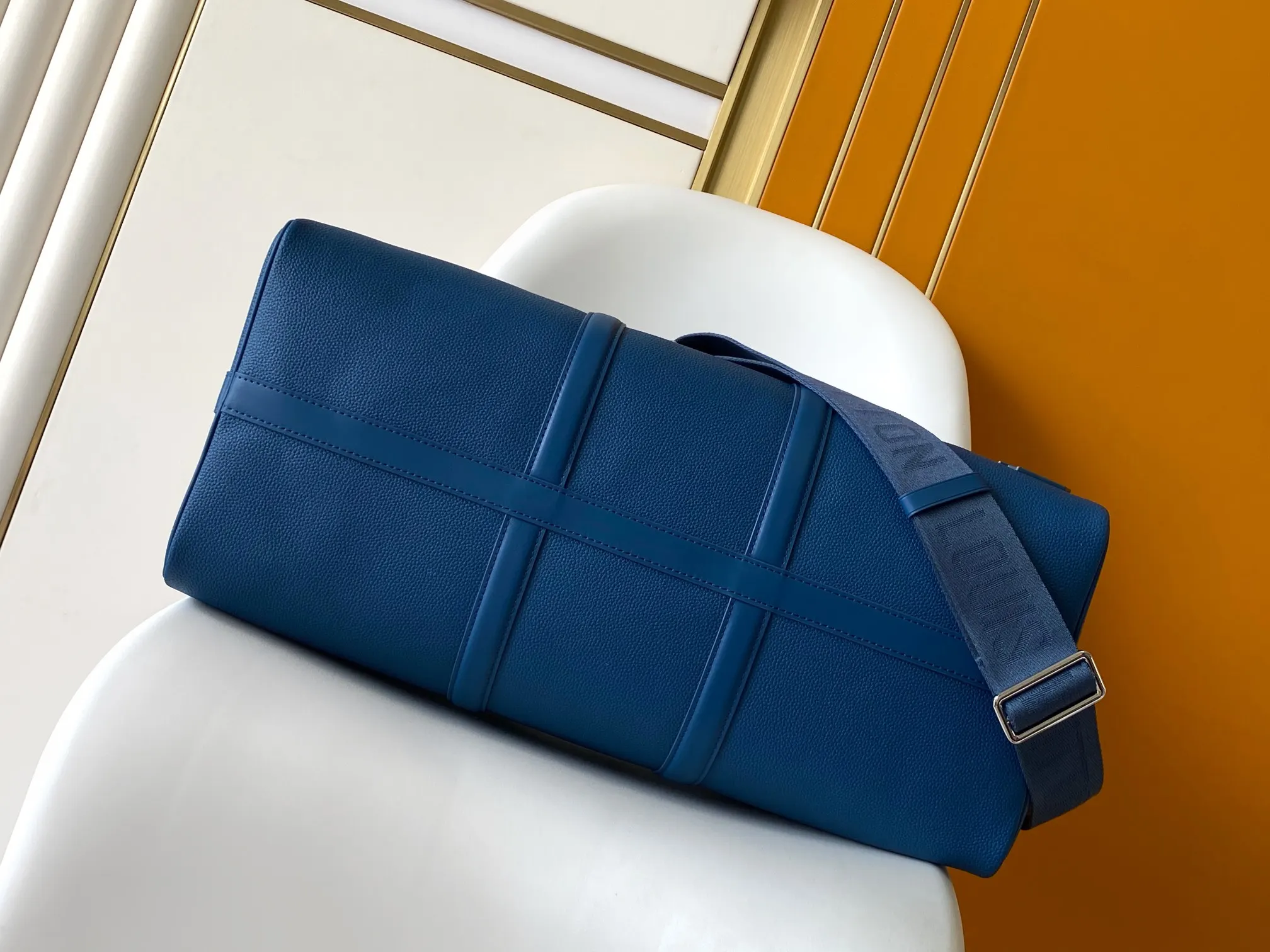 Keepall Mo旅行袋 大容量旅行款