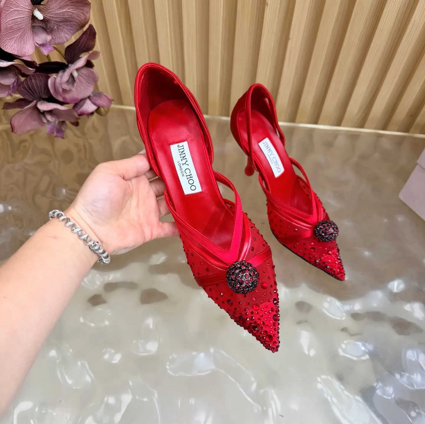 Jimmy Choo 運動鞋 休閒百搭款(數字9) Jimmy Choo 運動鞋 休閒百搭款(數字9)