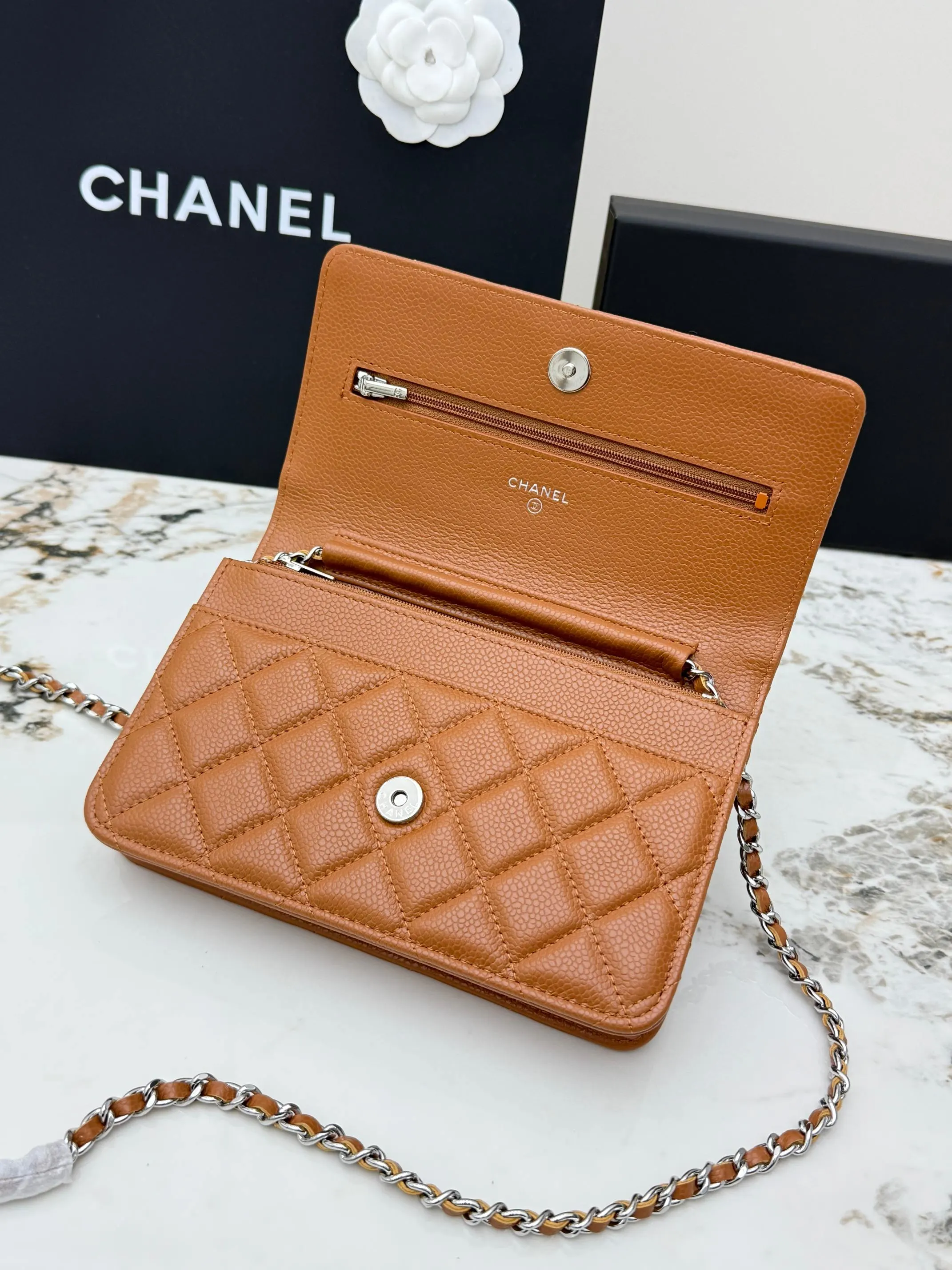 CHANEL 小牛皮 链条包 精致链条款