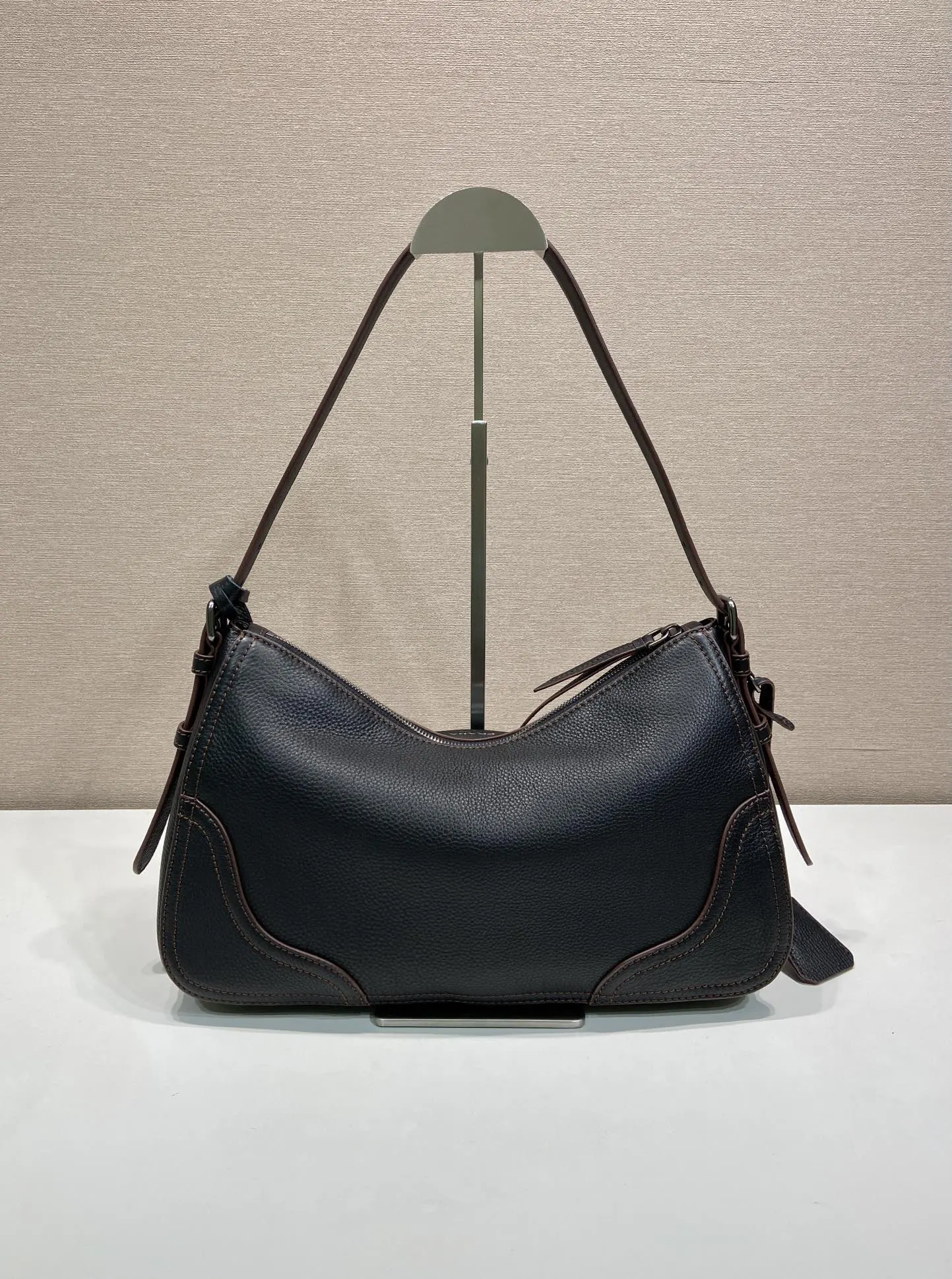 Fashion Item Travel