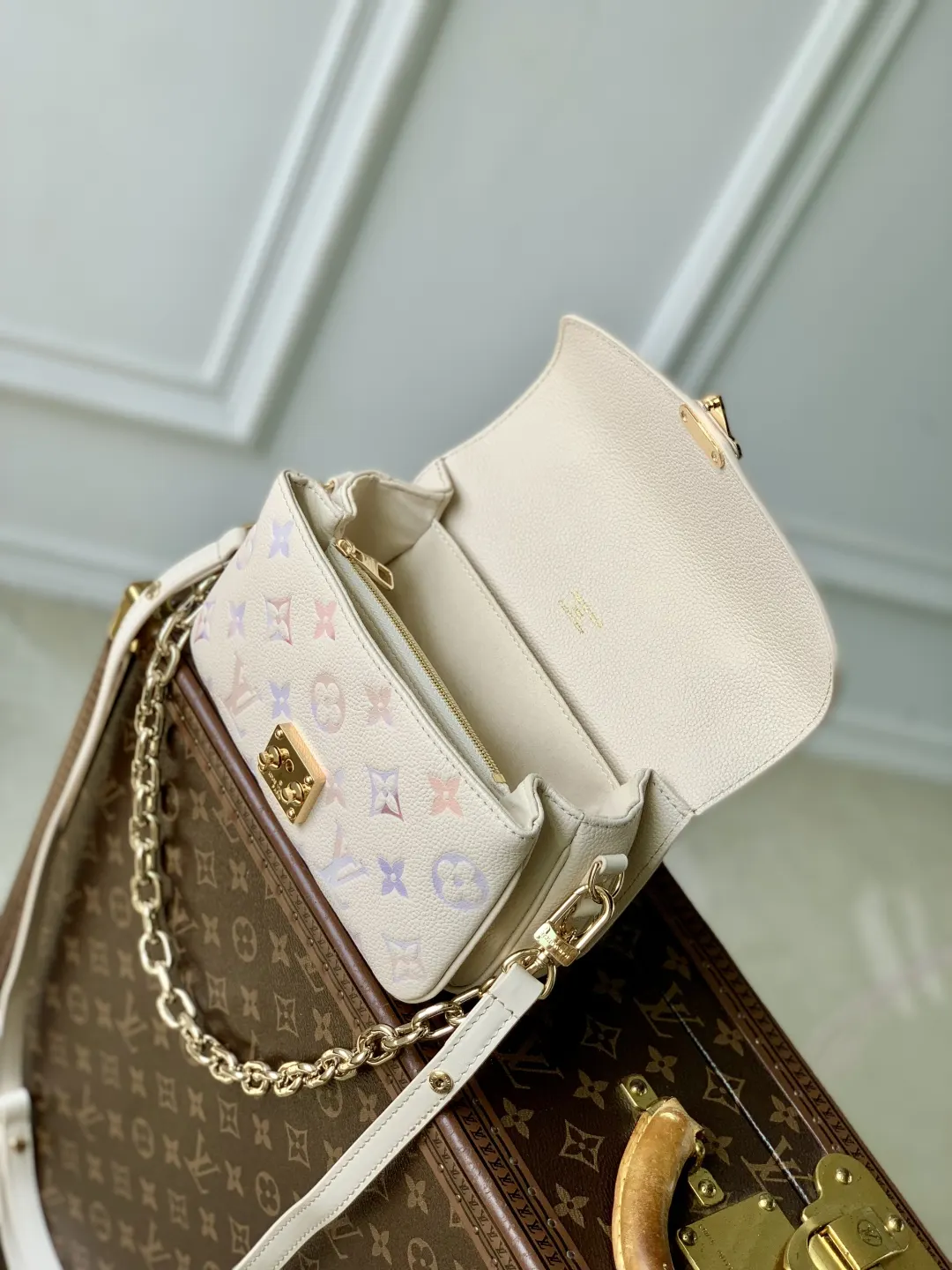 Louis Vuitton Pochette M25682 Monogram 手提包