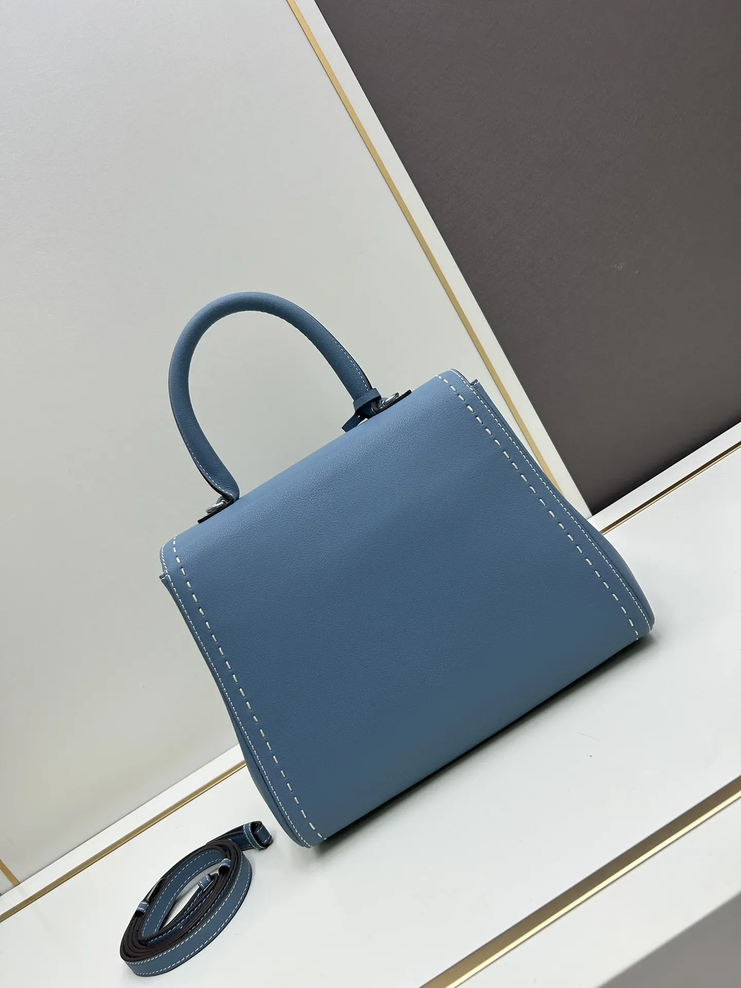 Delvaux 焦糖色 小牛皮 手提包 通勤手提款