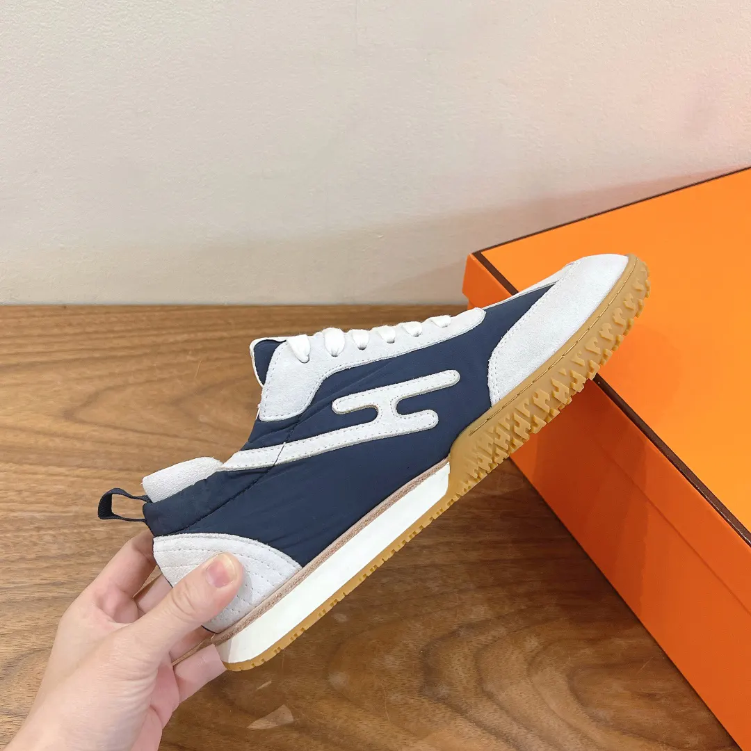 Hermès 运动鞋