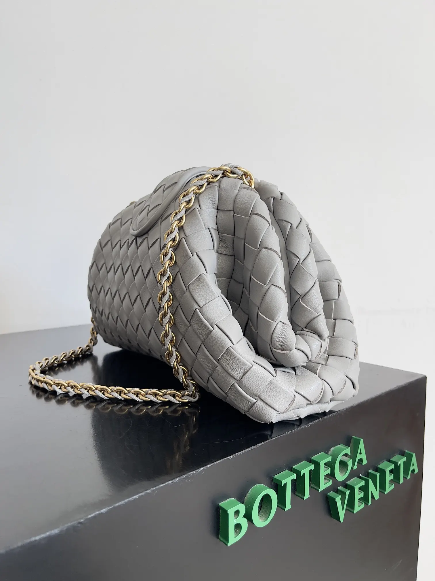 Bottega Veneta 鏈條包 精致鏈條款