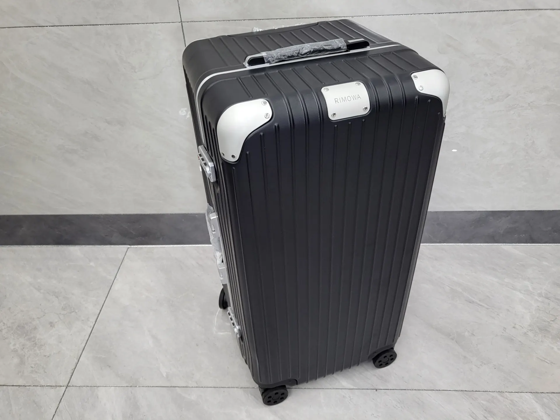 Black Suitcase Travel Lightweight