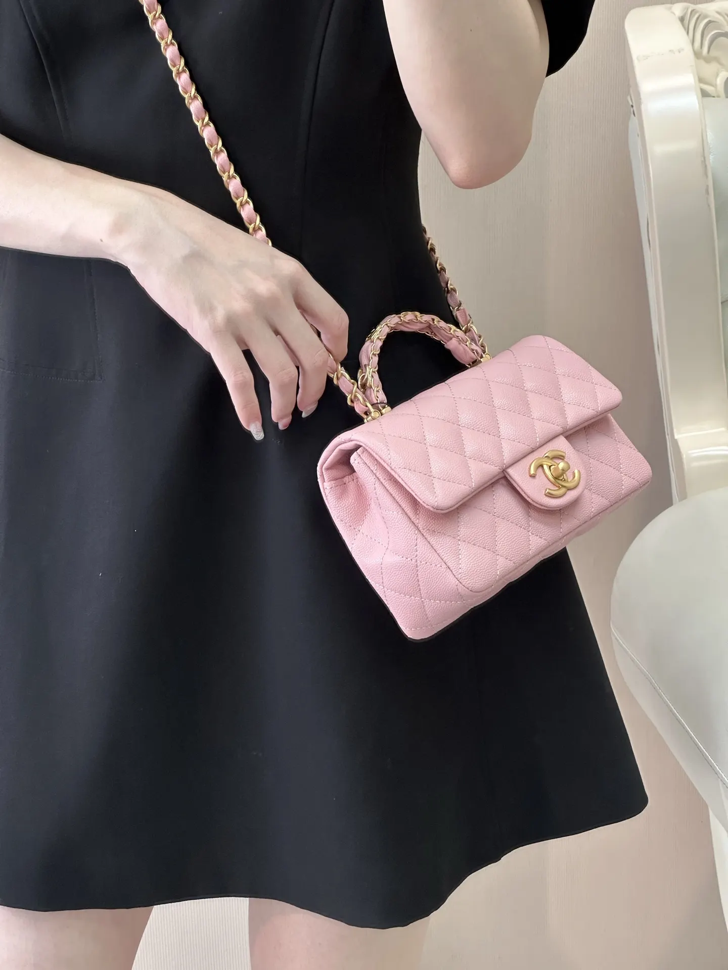 CHANEL 牛皮 华丽霸气又摩登 鏈條包 精致鏈條款