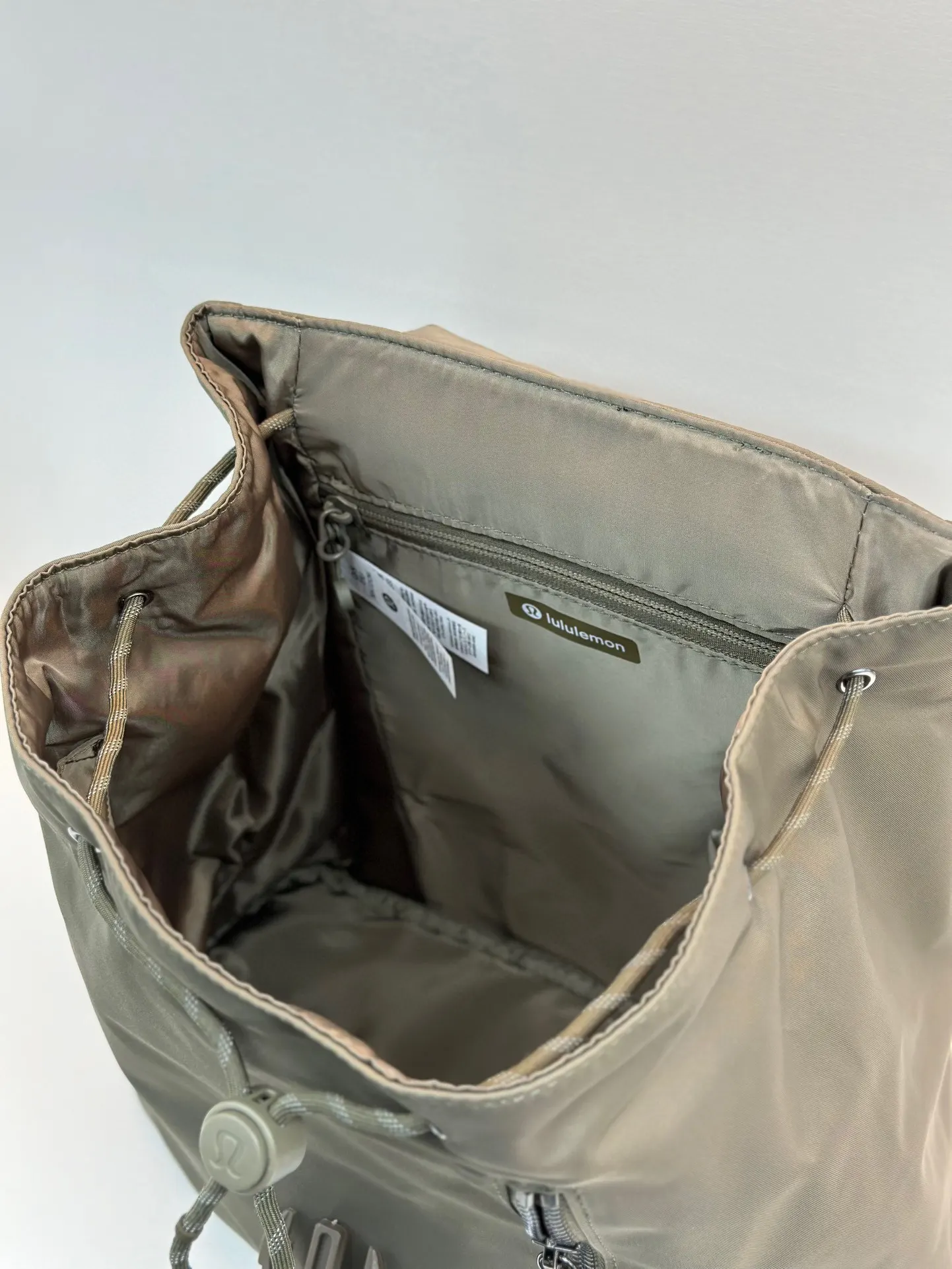 尼龍 本地 包邮 lululemon露露乐蒙 雙肩包 实用雙肩款