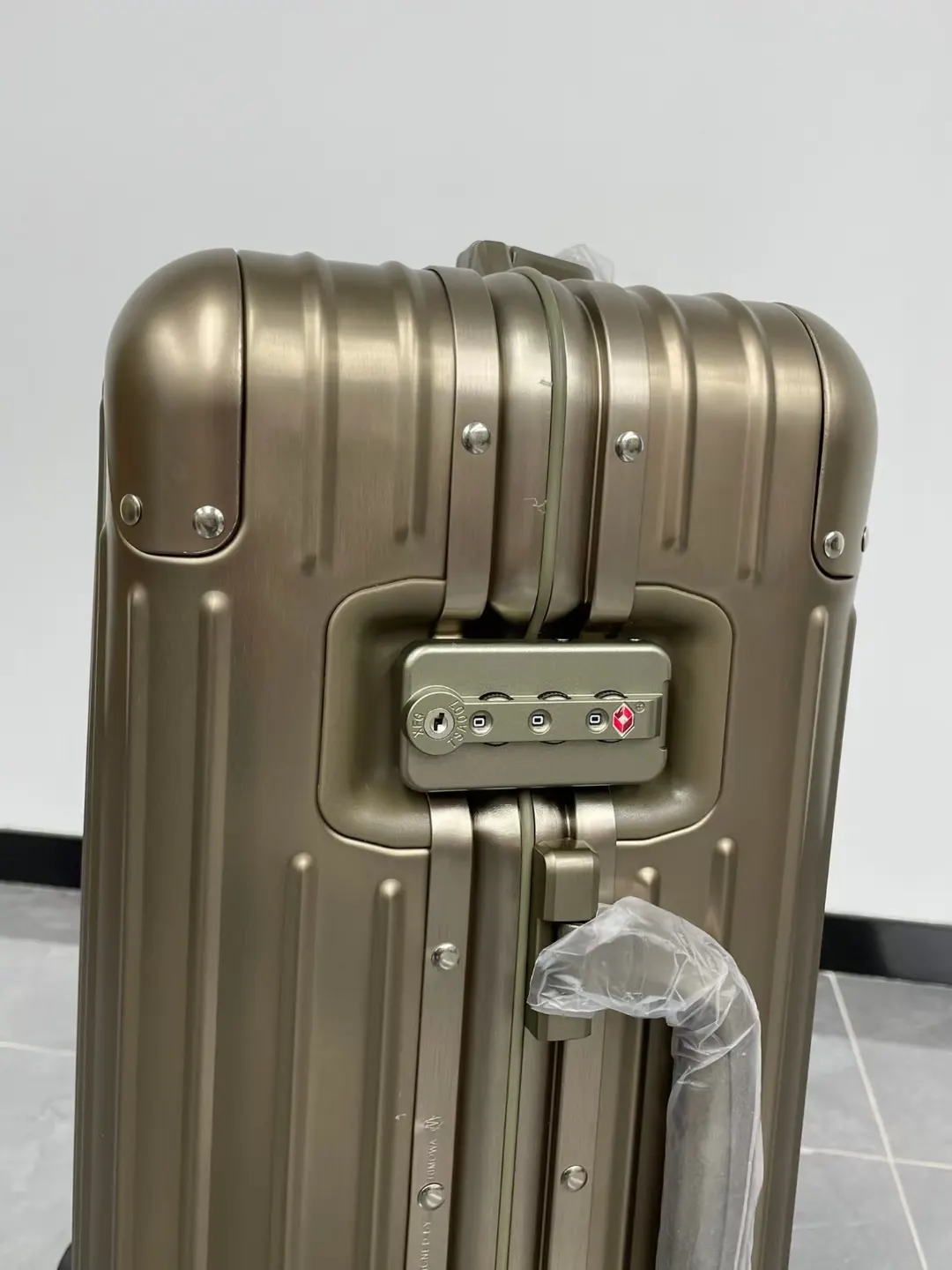 黑色 銀色 Original 系列 全新 系终于来啦 行李箱 旅行拉杆款 輕便出行款