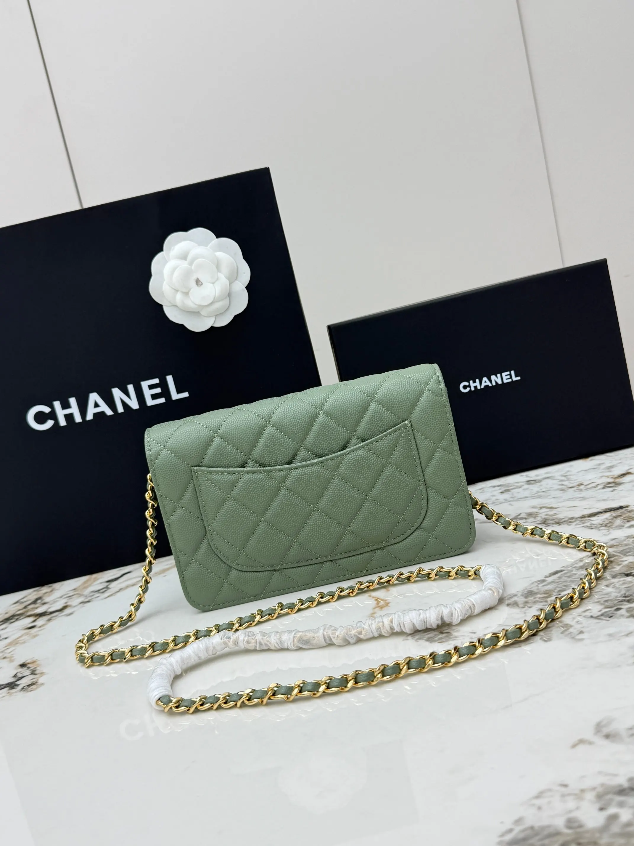 CHANEL 小牛皮 链条包 精致链条款