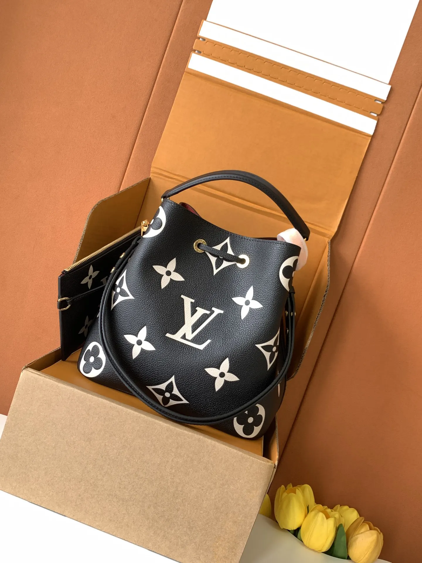 Black Top Handle Bag Commuter