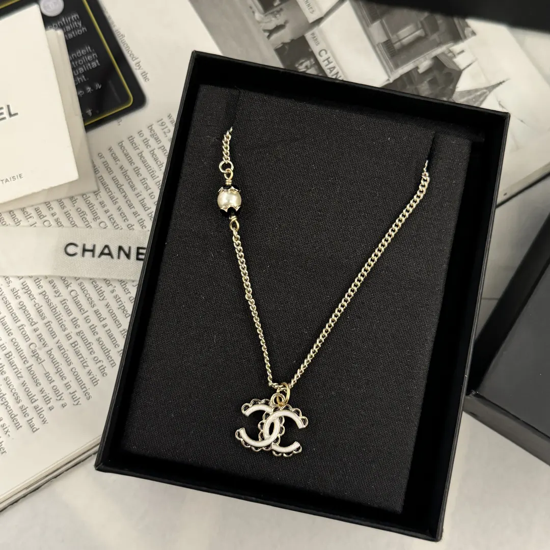 Chanel 黑色 项链