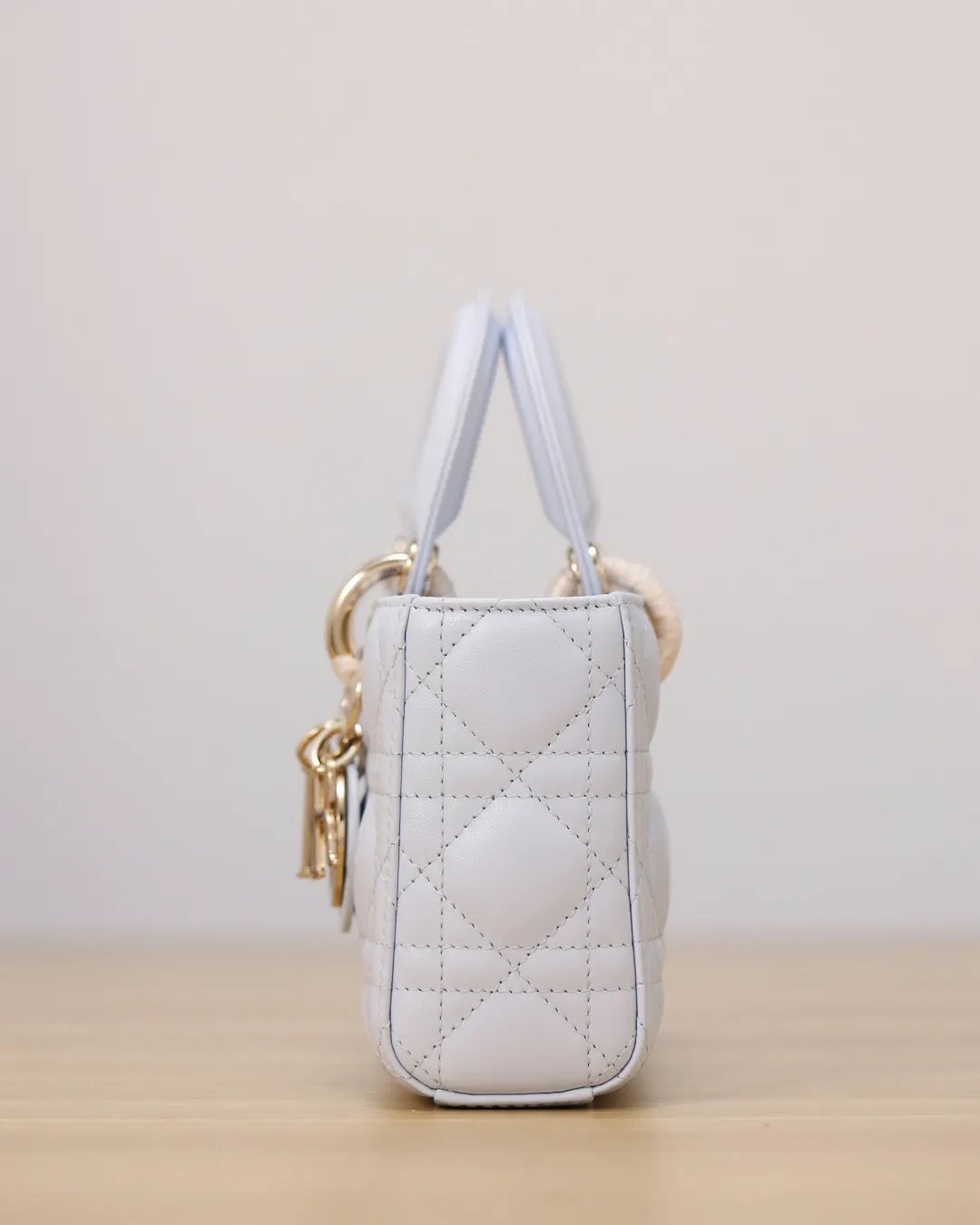 Dior Lady Dior Lady 冰川蓝羊皮手袋 手提斜挎
