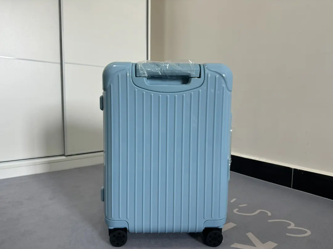 黑色 白色 日默瓦rimowa拉杆箱行李箱登机箱旅行箱方胖子運動 旅行拉杆款 輕便出行款